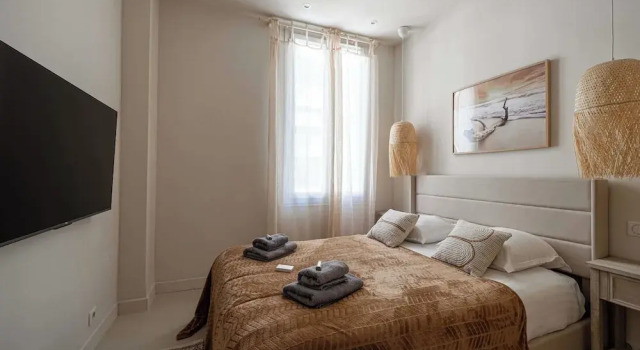 Cozy Apartment for 4 People, Забронировать Апартаменты/квартира Антиб Приморские Альпы