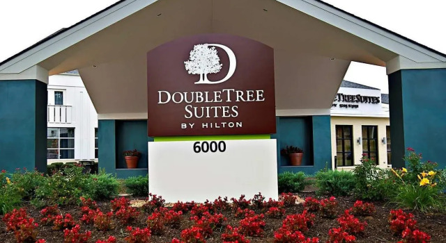 Номер Standard DoubleTree Suites by Hilton Hotel Huntsville South