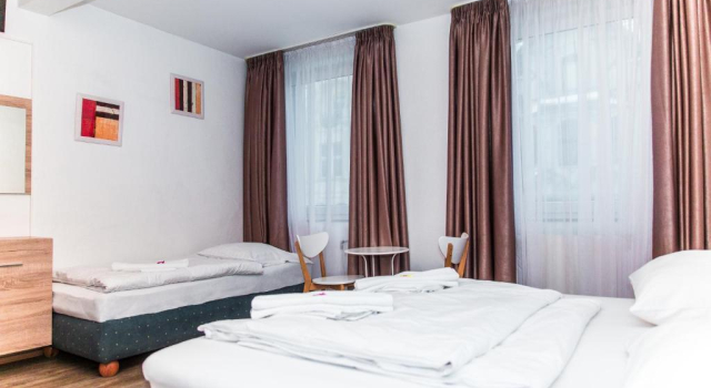 Трёхместный номер Standard City Hotel Storch