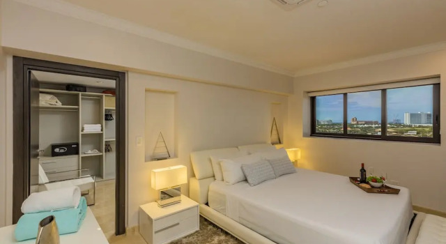 Номер Standard Palm Aruba Condos