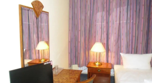 Номер Standard Hotel Amadeus Central