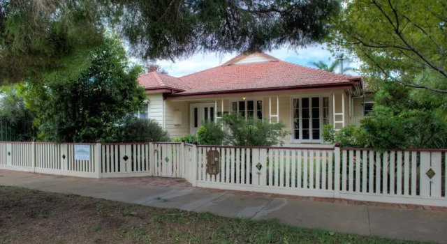 Cabaña Ayr House