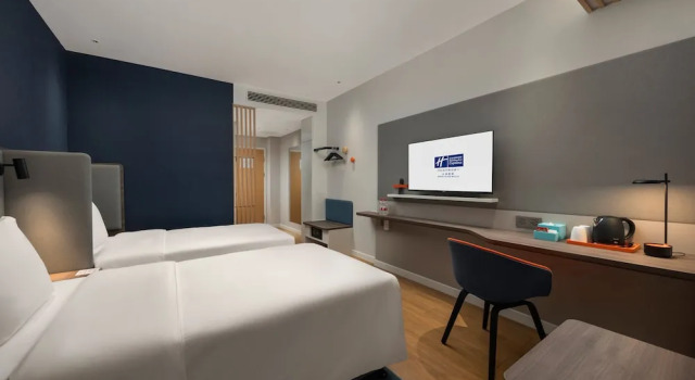 Двухместный номер Standard Holiday Inn Express Beihai Silver Beach by IHG