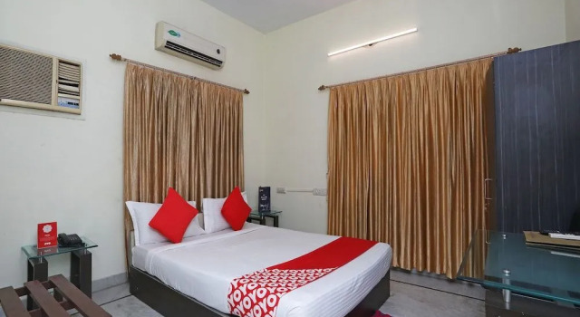 OYO 1235 Salt Lake Sector 1, Prenota Hotel Calcutta 