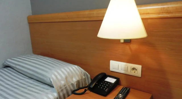 Одноместный номер Standard Hotel Inglés