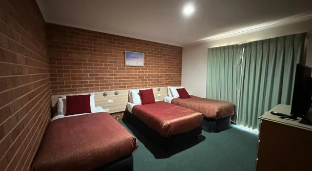 Люкс Rose Garden Motel