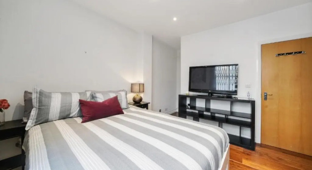 GRANGE City 2 Bed Modern Apartment by Tower Bridge London Bridge, Забронировать Апартаменты/квартира Саутворк Лондон, рядом с St Olaf House