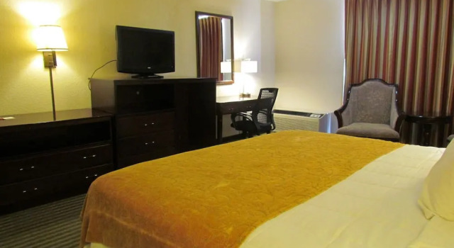Двухместный номер Standard с балконом Romana Hotel - Houston Southwest