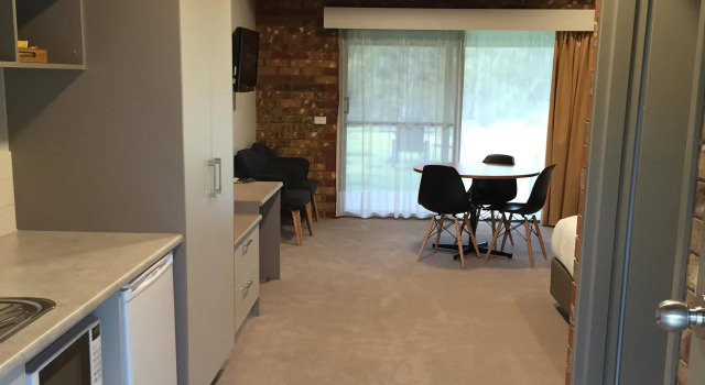 Cadell On The Murray Motel, Забронировать Мотель Отели Моама с парковкой, Парковка