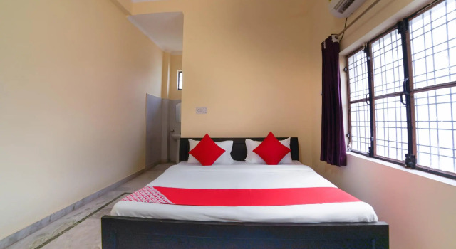 Люкс Standard Capital O 49341 Sankalp Hotel