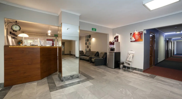Hotel Halo Toruń, Забронировать Отель Отели Торуни 3 звезды, рядом с Костел Благословенной Девы Марии, 3*