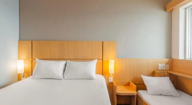 Трёхместный номер Standard ibis Cartagena Marbella