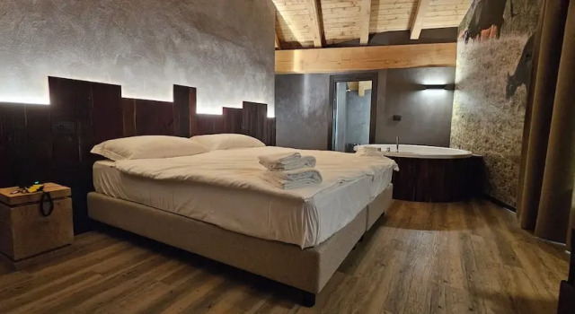 Полулюкс Crimea Wine Hotel