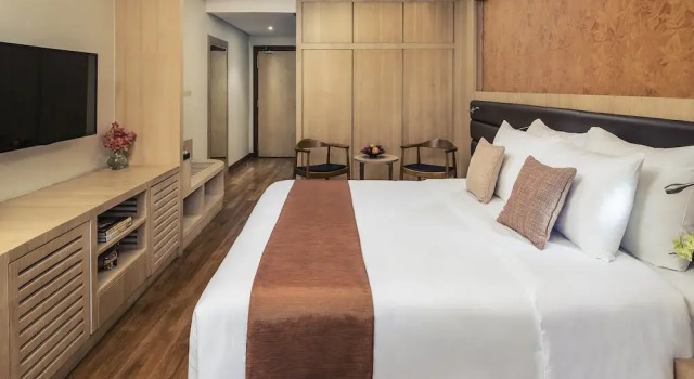 Двухместный номер Deluxe с балконом Mercure Yangon Kaba Aye