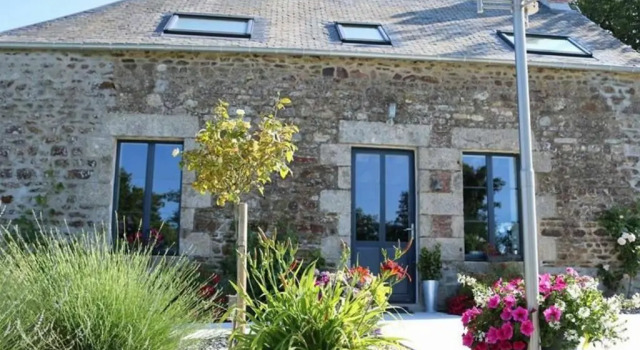 Gîte Saint-Calais-du-Désert, 4 pièces, 6 personnes - FR-1-600-161, Réserver Hôtel Saint-Calais-du-Désert 