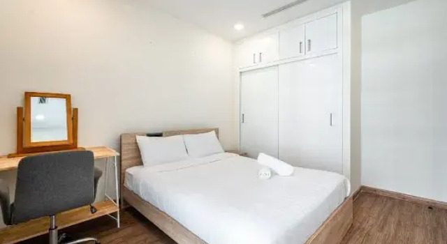 Апартаменты с 2 комнатами с балконом Vinhomes Luxstay Apartment