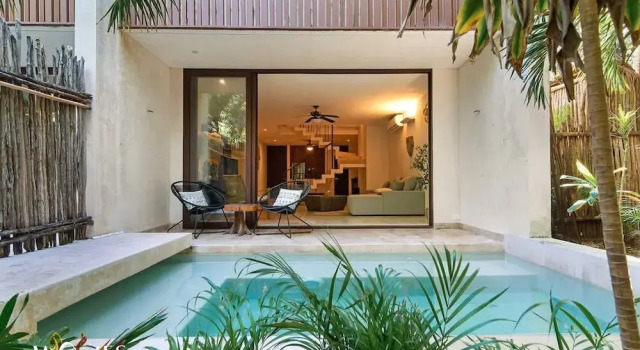 Апартаменты 2 Br PH w Private Pool in Luxury Gated Community