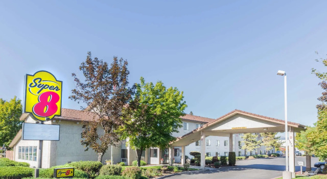 Suite mit Stadtblick Super 8 by Wyndham Bend