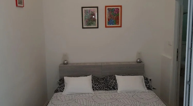 Двухместный номер Standard Room-triple Studio in the City Center