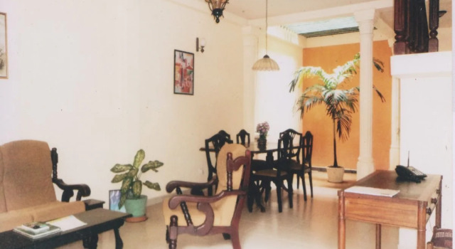 Holiday Nest Bed & Breakfast, Забронировать Отель Недорогие отели Западной провинции, недорого