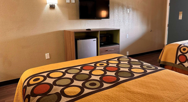 Super 8 by Wyndham Cincinnati/Springdale OH