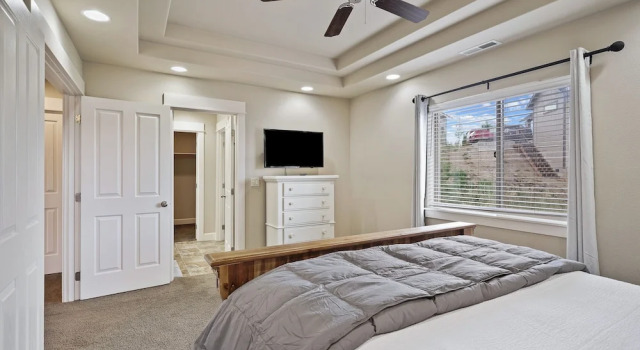Geary Getaway 3 Bedroom Home by RedAwning, Rezerwuj Hotel Bend Bachelor
