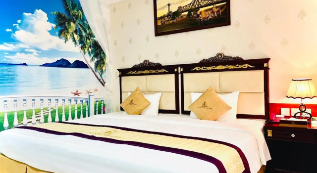 Двухместный номер Deluxe no window Le Saigon Hotel