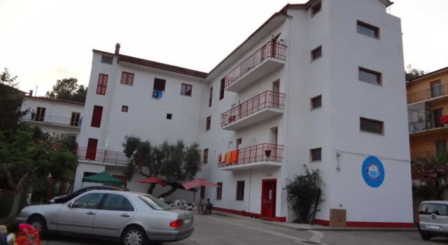 Luigiane B&B e Ristorante, Rezervasyon Bed and Breakfast Acquappesa Kalabriya