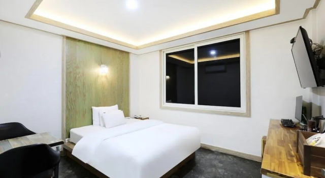 Номер Standard Gukmin Hotel