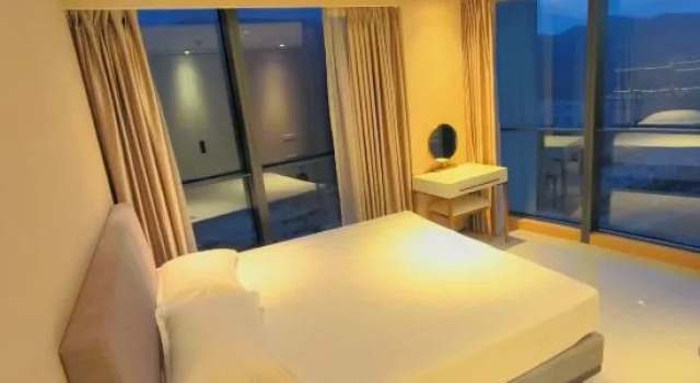 Люкс с 2 комнатами с красивым видом из окна TongYue Hotel Boutique Apartment (Chimelong Tourism Resort Innovation Fang Branch)