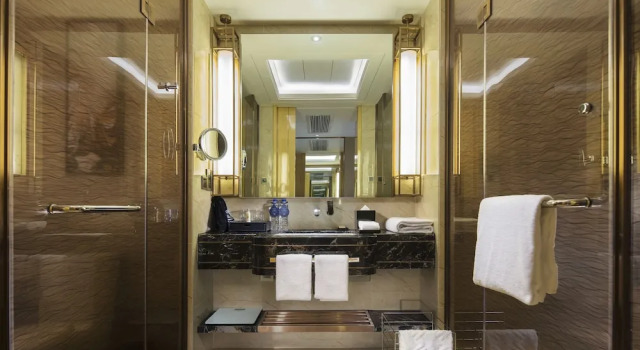 Двухместный семейный номер Standard Hilton Wuhan Yangtze Riverside