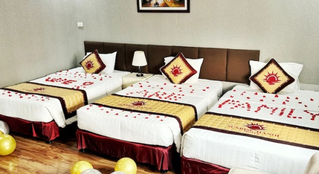 Трёхместный номер Deluxe Sunrise Hanoi Hotel