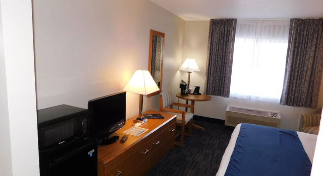 Americas Best Value Inn Chetek