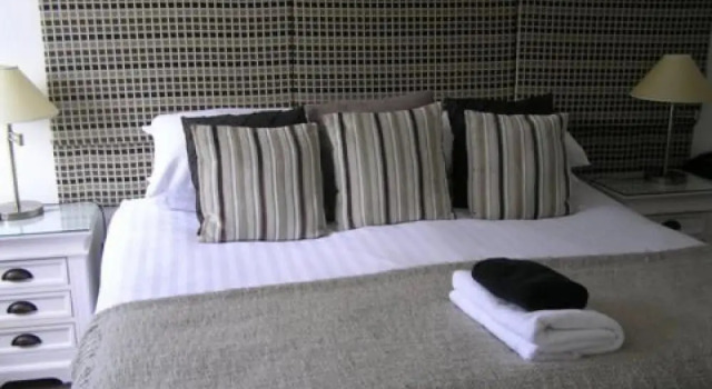 Townhouse Rooms