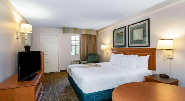 Двухместный номер Deluxe La Quinta Inn by Wyndham Tallahassee North