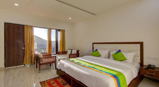 Номер Deluxe Treebo Down Town, Dalhousie