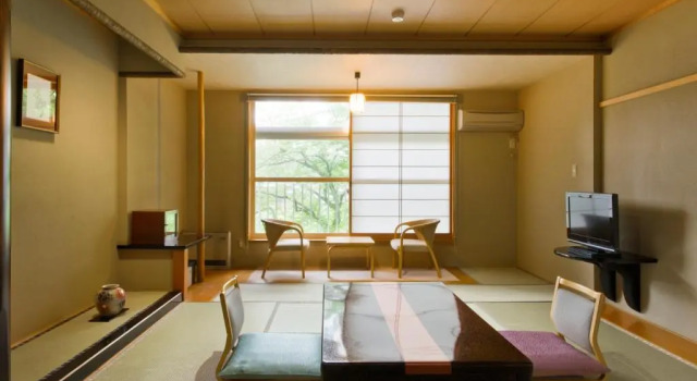 Четырёхместный номер Standard Akita Onsen Plaza