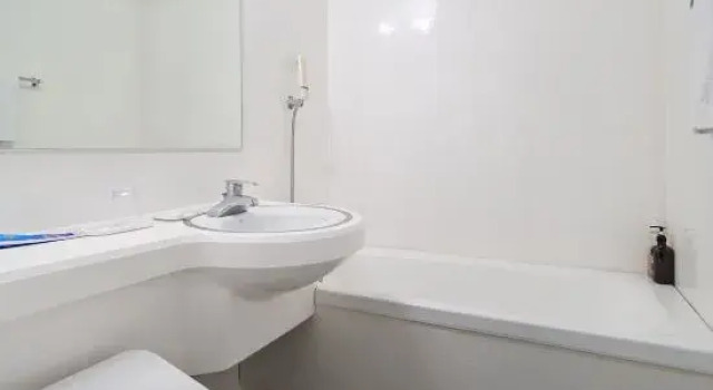 Кровать в общем номере (мужской номер) Ganse stay