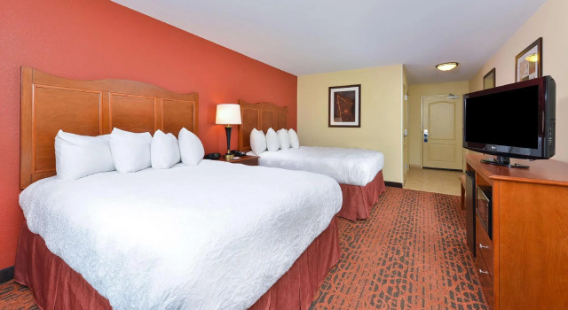 Четырёхместный номер Standard Hampton Inn Clinton, IA