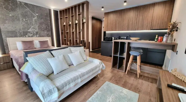 Panorama Deluxe Residence Aparthotel, Varaa Hotelli Cluj-Napoca Cluj