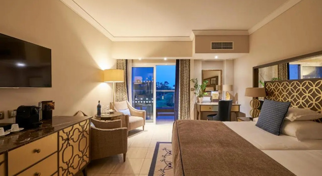 Двухместный номер Premium Dona Filipa Hotel