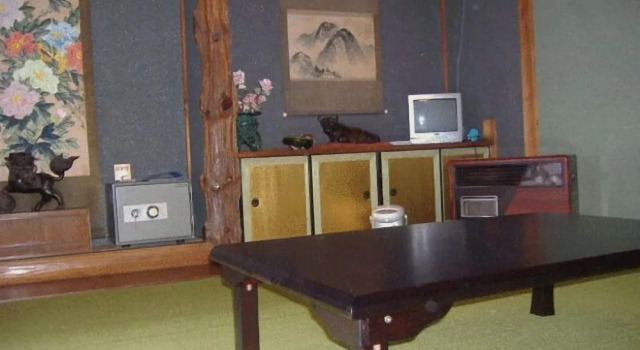 Saratoku Ryokan, Забронировать Отель Отели Тенкава с парковкой, Парковка
