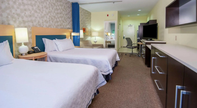 Четырёхместная студия Home2 Suites by Hilton Ridgeland
