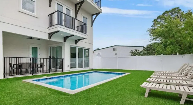 Modern Family 7BR w Private Pool and Patio, Rezerwuj Dom wakacyjny Miramar Beach Emerald Coast
