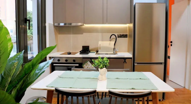 Theo Apartments in Athens Center, Забронировать Апартаменты/квартира Афины Острова Саронического залива - Аттика, рядом с Като Патысия
