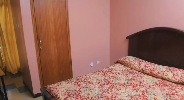 Camera Standard Yonas Hotel