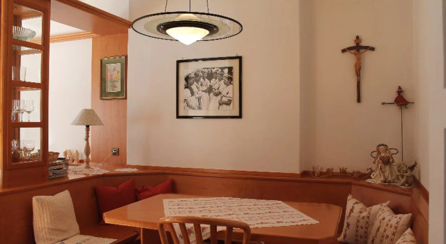 Apartment Goller