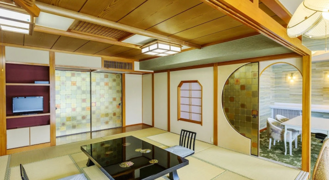 Номер Japanese-Western Deluxe с видом на океан KAMENOI HOTEL Nachi Katsuura Kumano Kodo