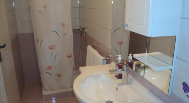 Апартаменты с 2 комнатами с балконом и с видом на море Apartments Pavlov