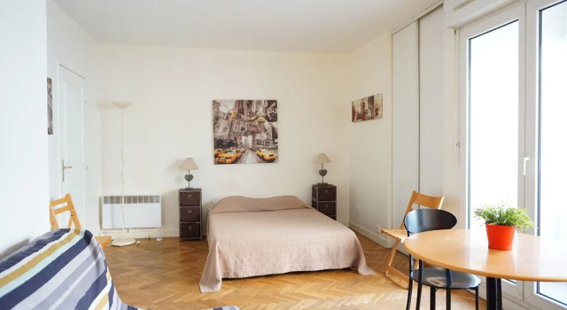Grenelle - Studio - Paris 7, Забронировать Отель Париж Иль-де-Франс, рядом с Maison de Balzac